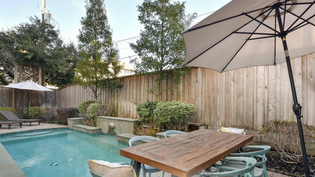 Photo of Outdoor in Shady Acres