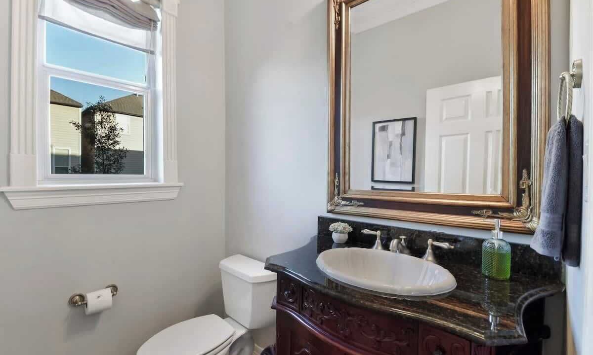 Photo of Bathroom in Shady Acres