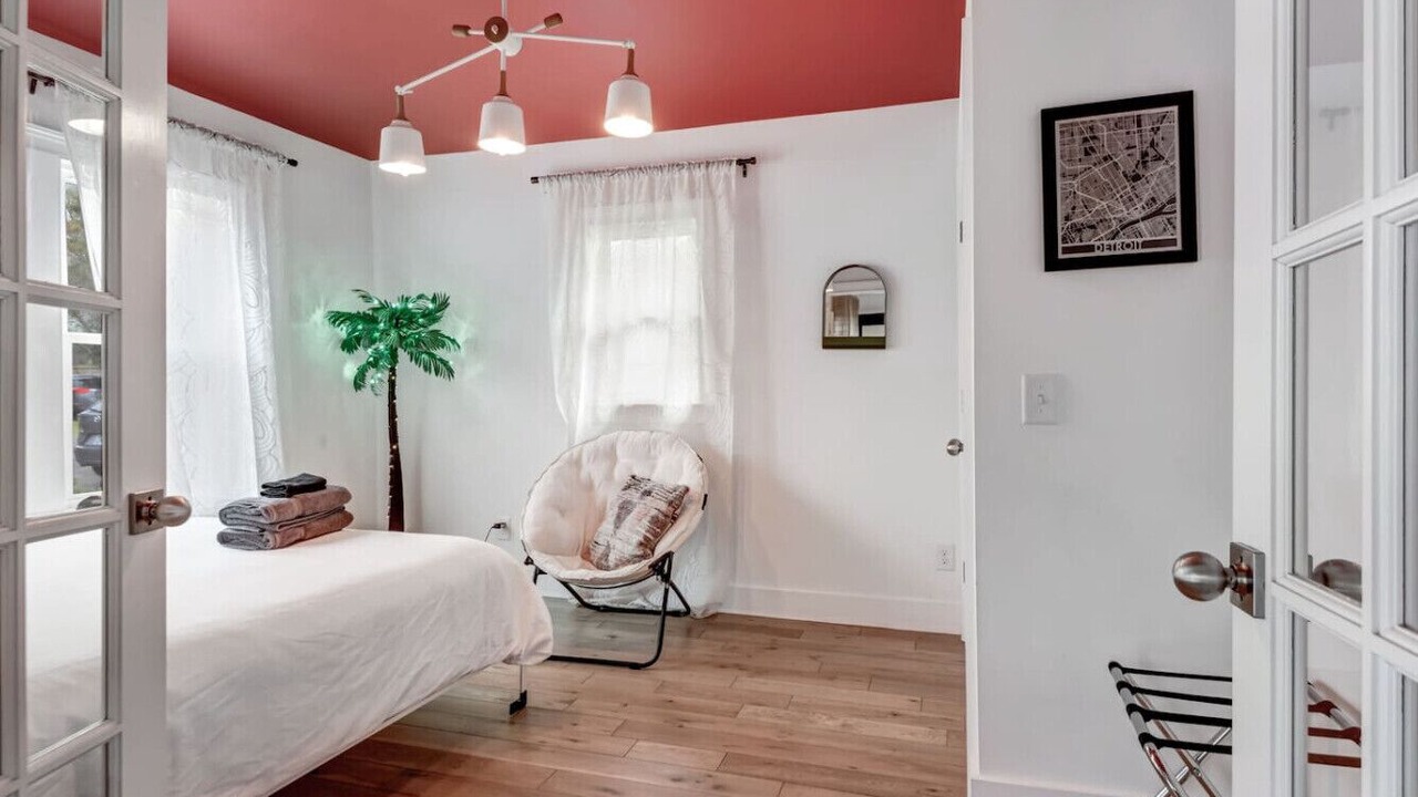 Photo of Bedroom in Lockeland Springs