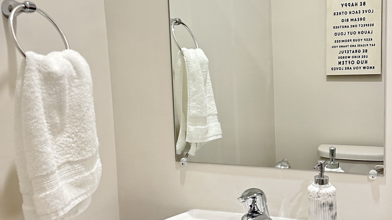 Photo of Bathroom in Luray