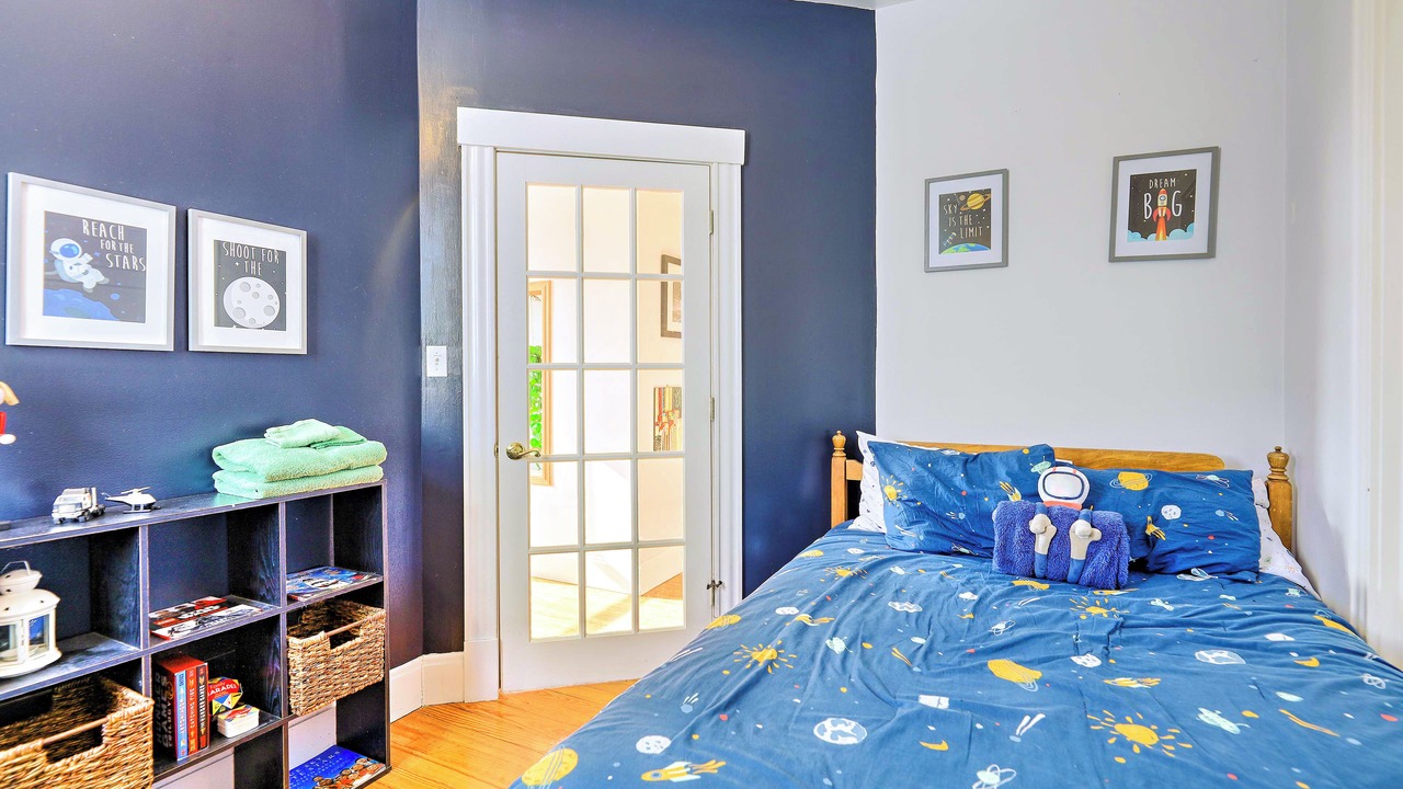 Photo of Bedroom in Clifton Heights