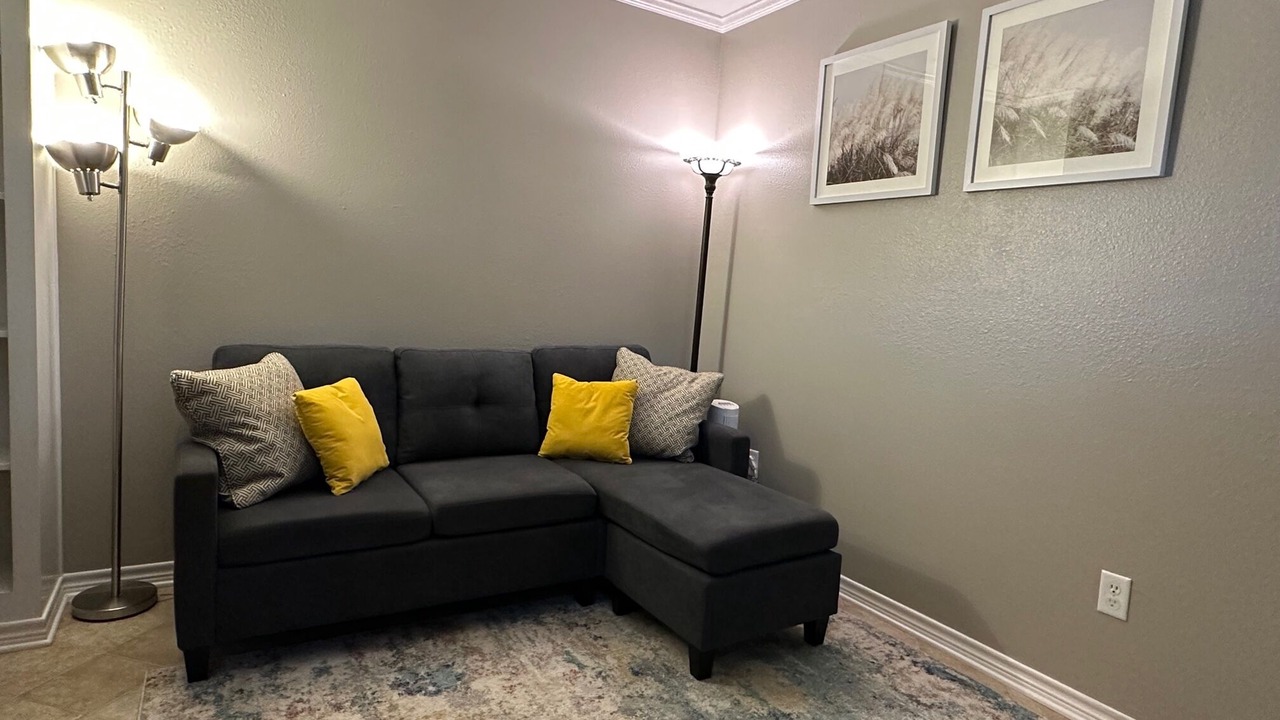 Photo of Livingroom in Jacksonville