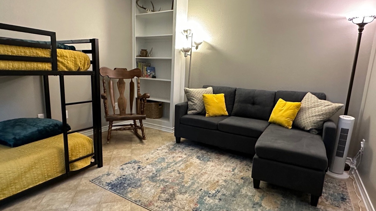 Photo of Livingroom in Jacksonville