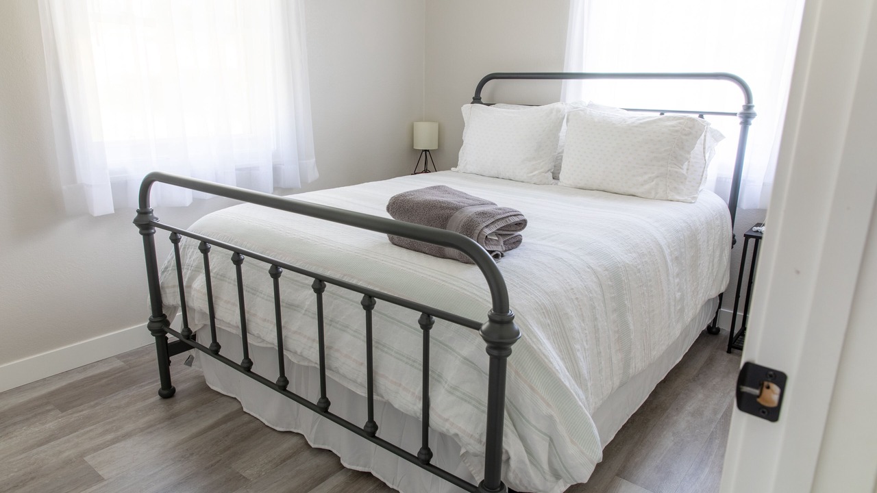 Photo of Bedroom in Decorah