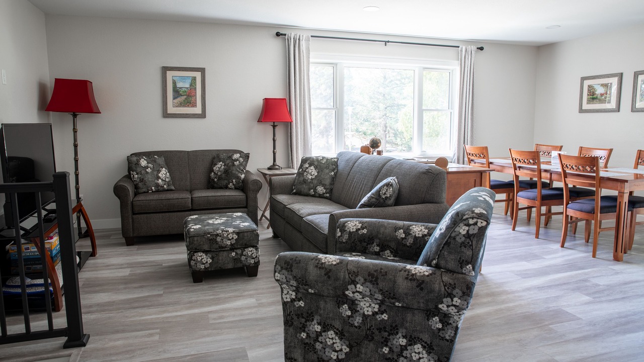 Photo of Livingroom in Decorah
