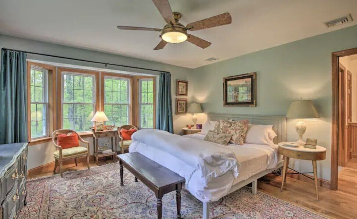 Photo of Bedroom in Gardiner