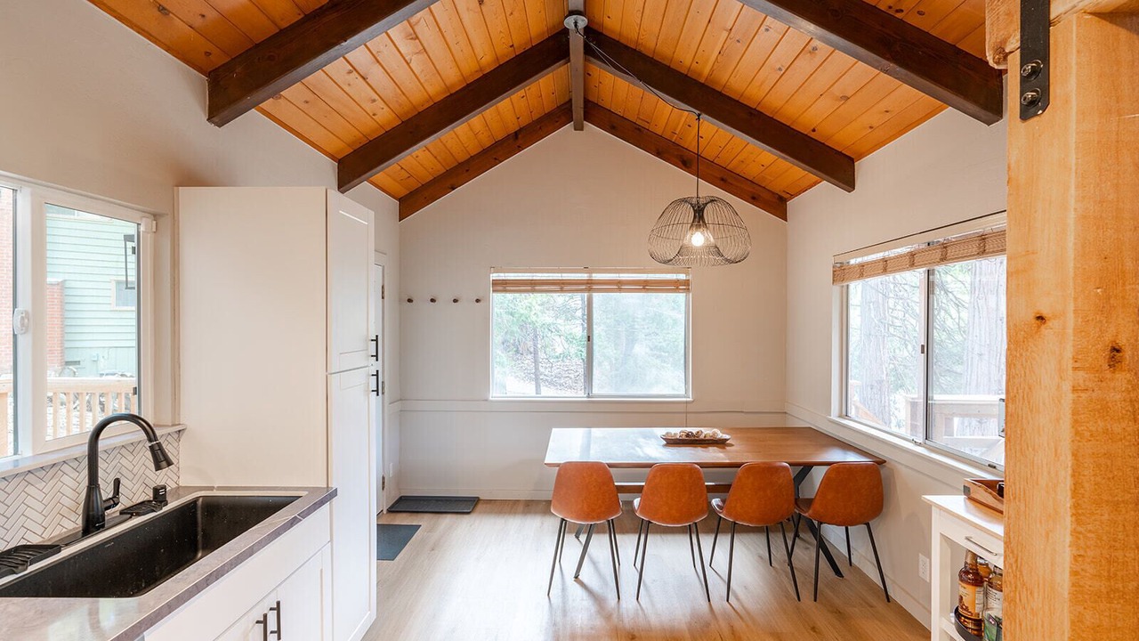 Photo of Kitchen in Cedar Glen