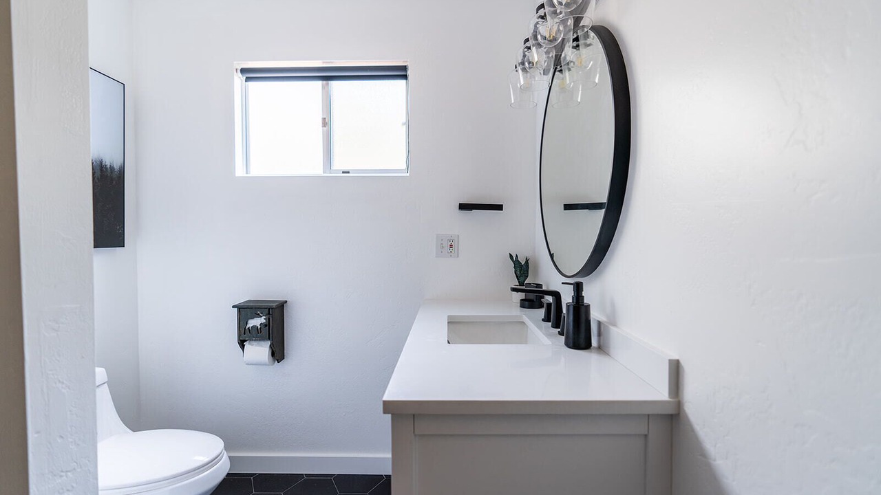 Photo of Bathroom in Cedar Glen