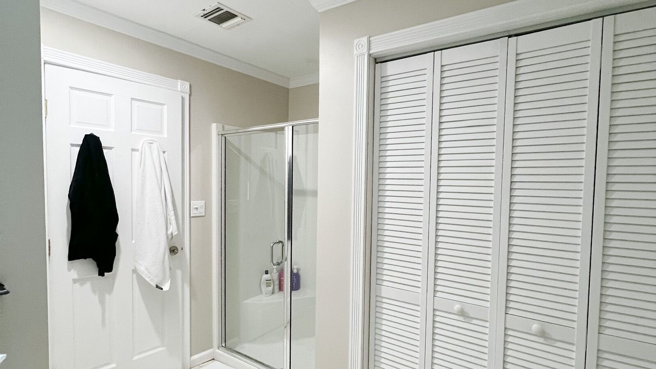 Photo of Bathroom in Osbornsville