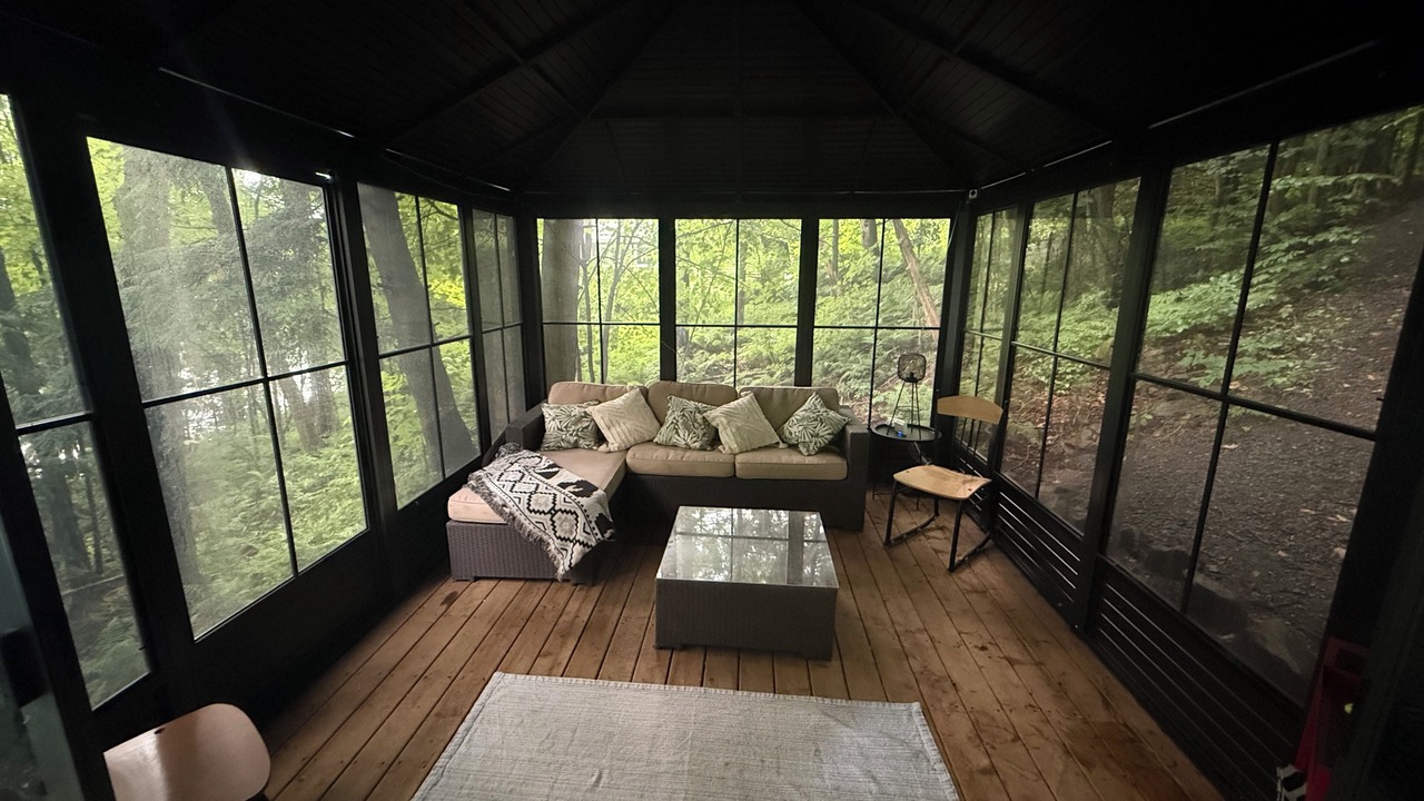Photo of Livingroom in Brownsburg-Chatham