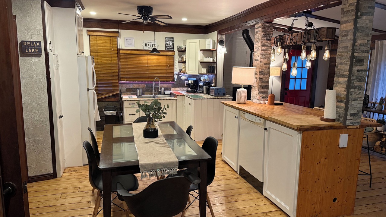 Photo of Livingroom in Brownsburg-Chatham