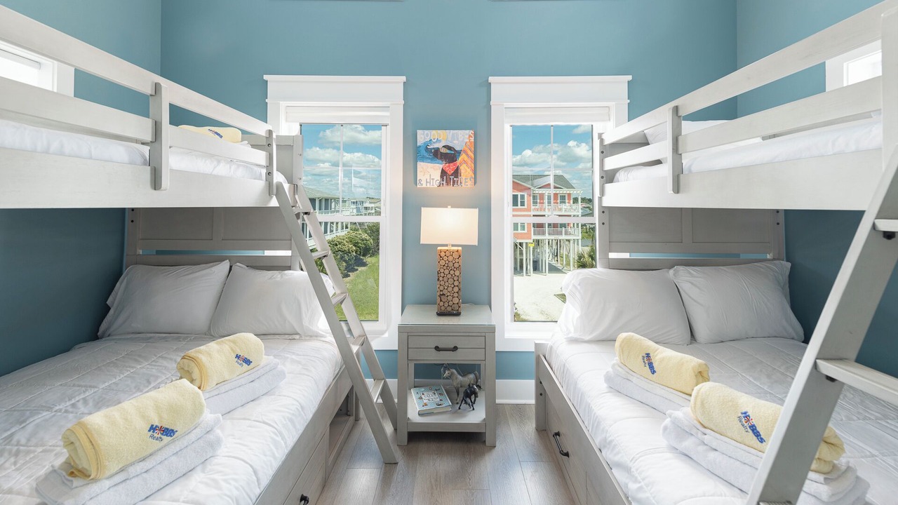 Photo of Bedroom in Holden Beach