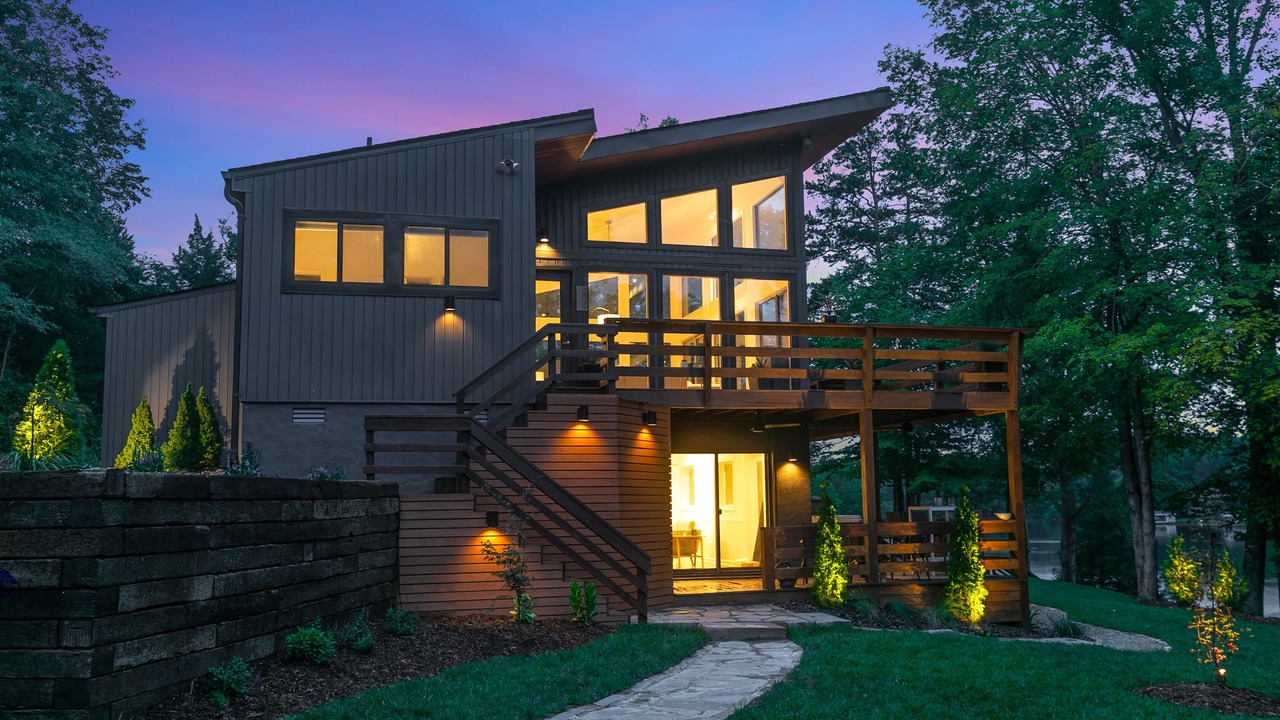 Photo of Outdoor in Leasburg