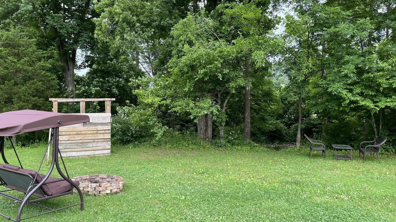 Photo of Outdoor in Dyke