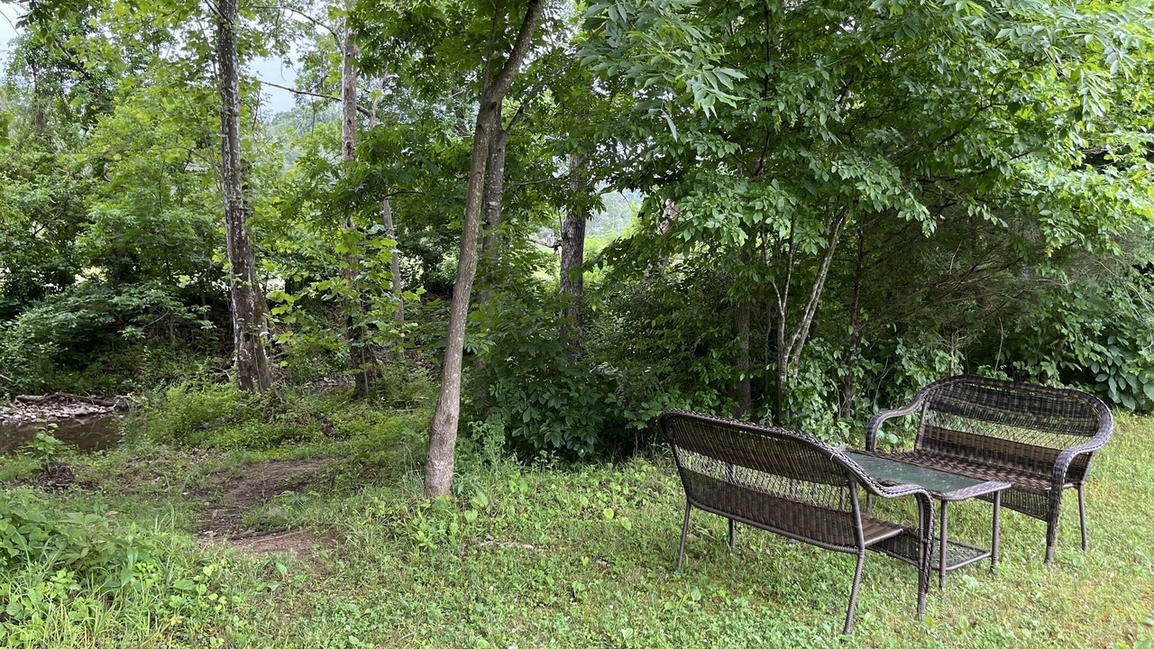 Photo of Outdoor in Dyke