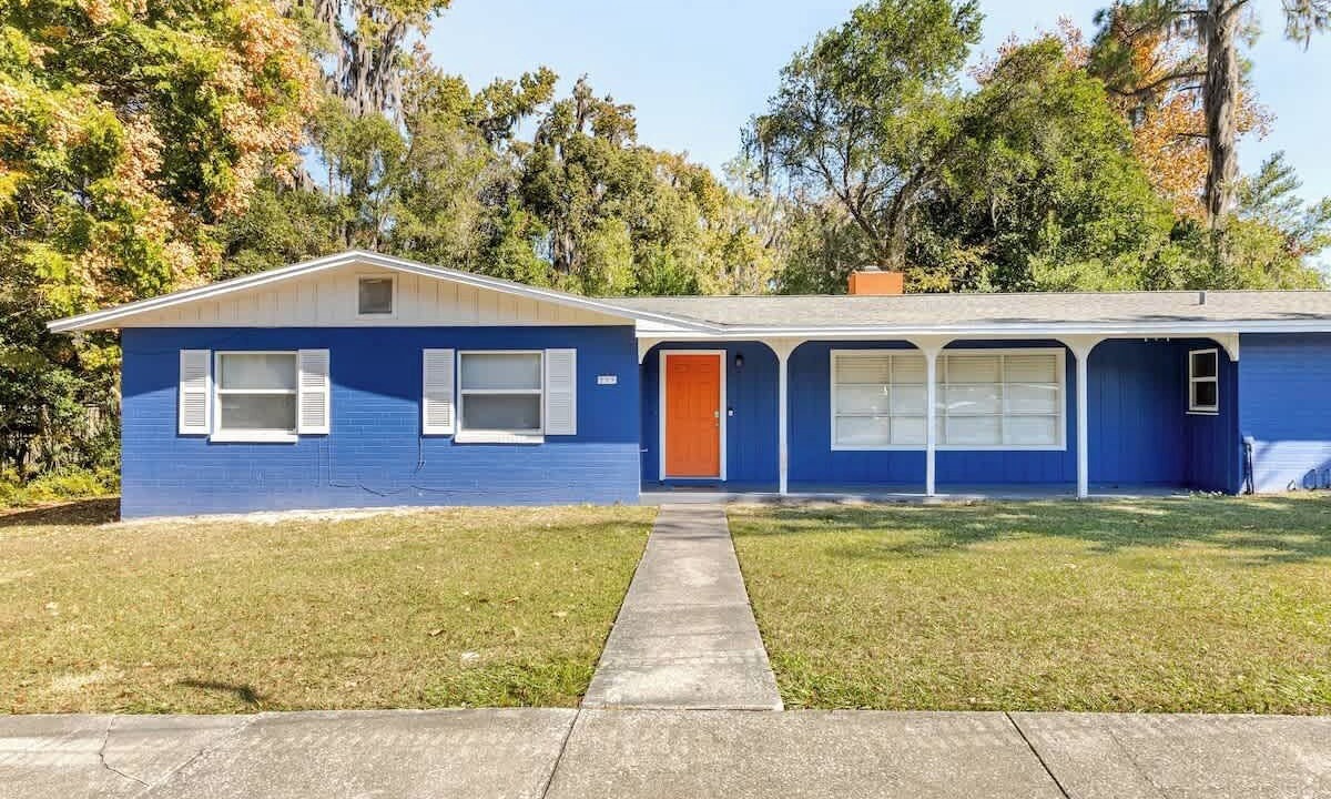 Photo of Outdoor in Gainesville