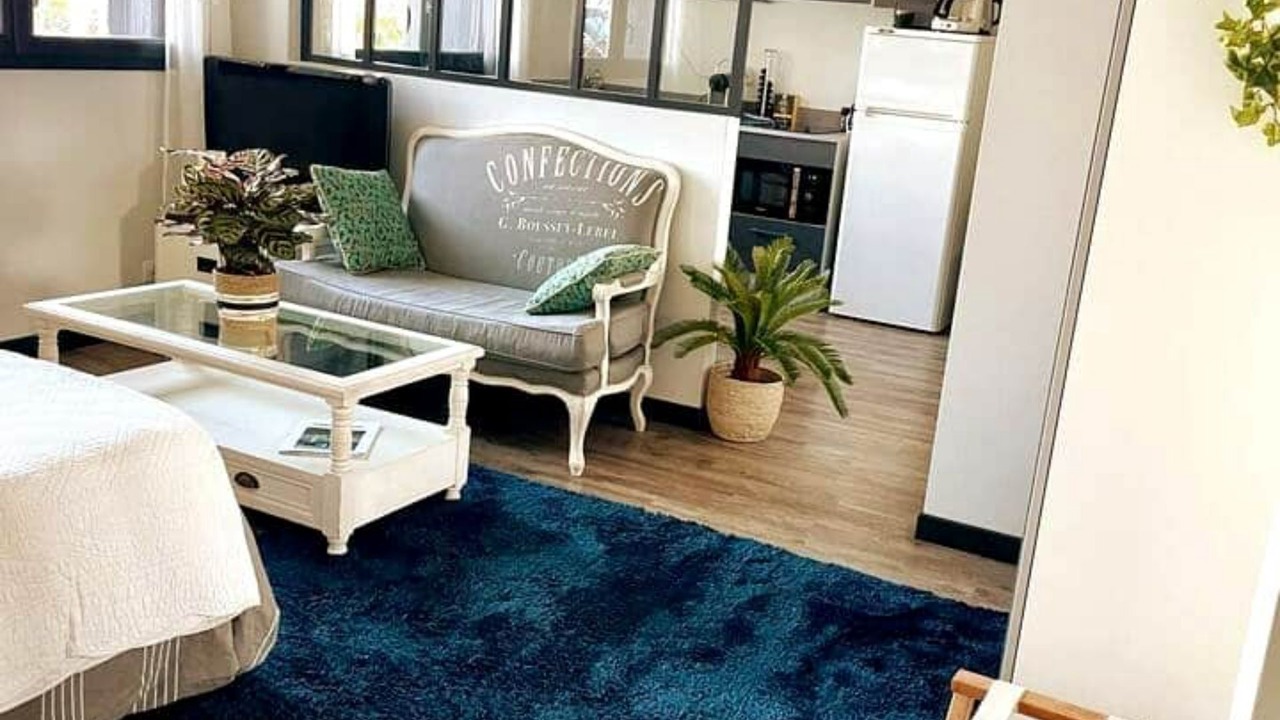 Photo of Livingroom in Cessenaz