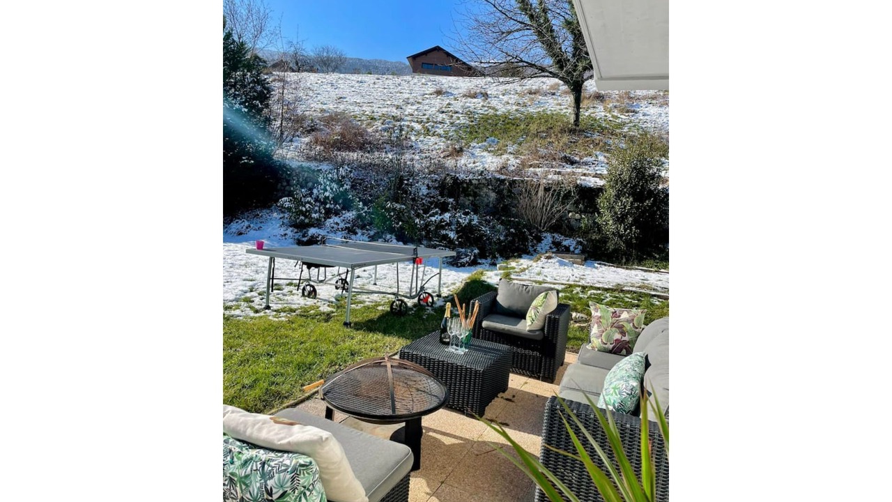 Photo of Outdoor in Cessenaz