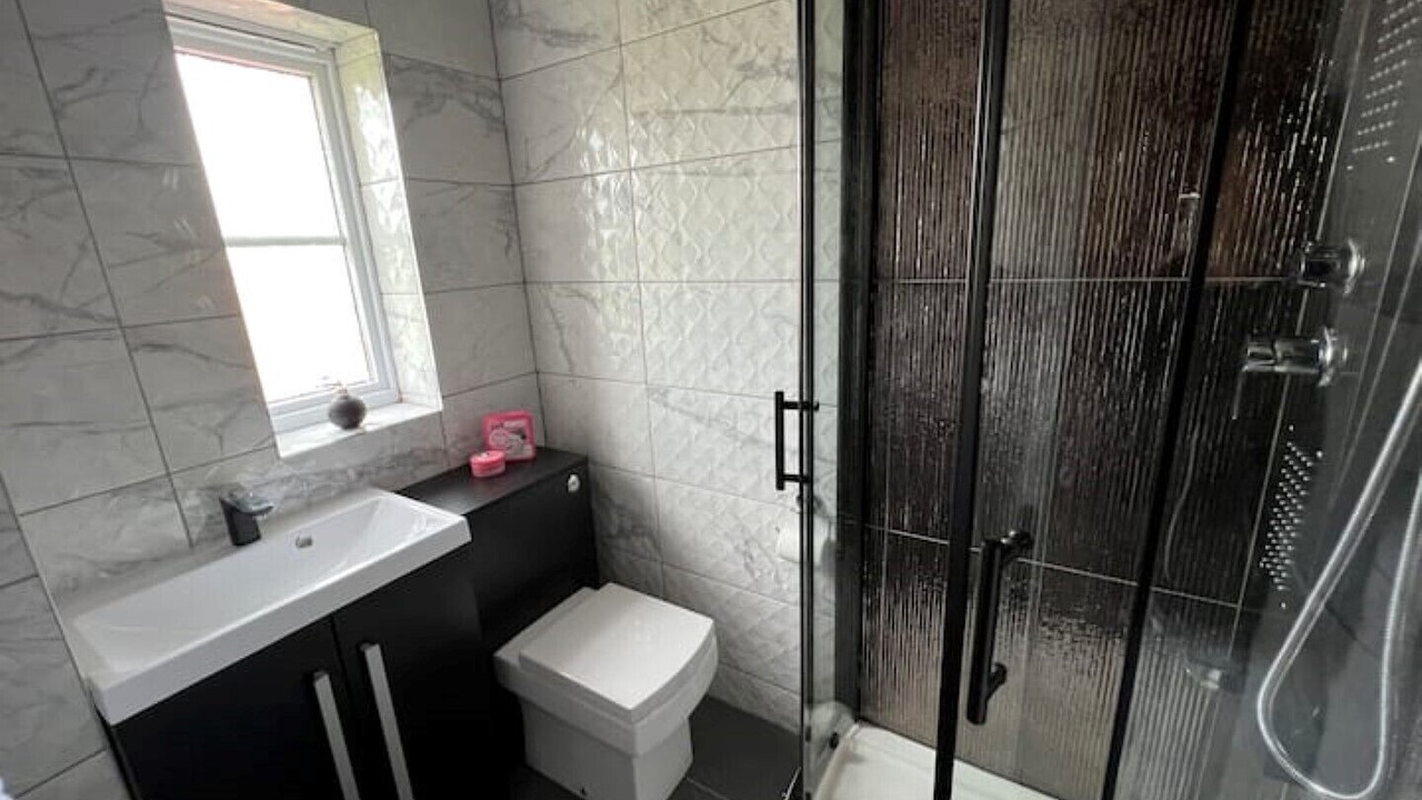 Photo of Bathroom in Oldbury