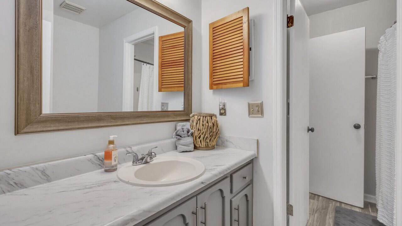 Photo of Bathroom in St. Marys