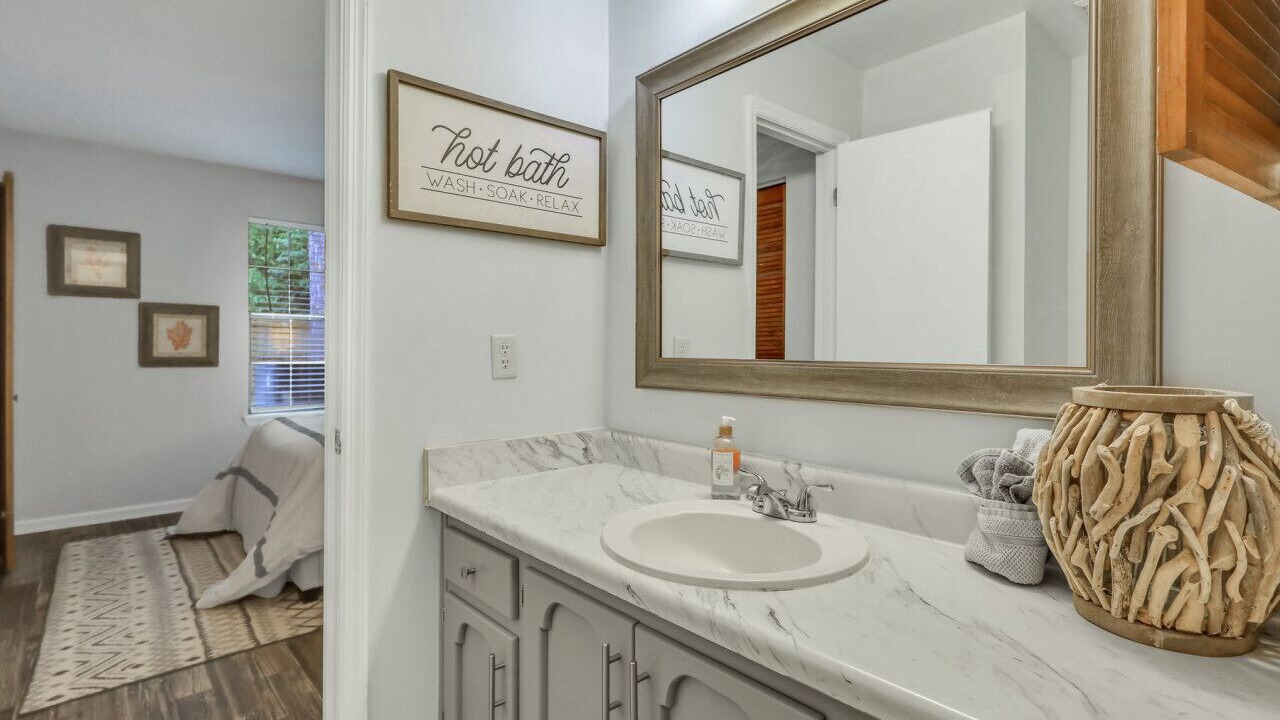 Photo of Bathroom in St. Marys