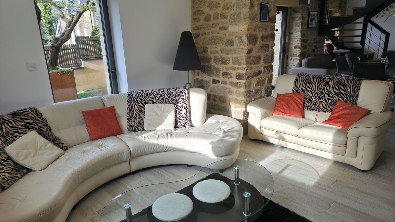 Photo of Livingroom in Peaule