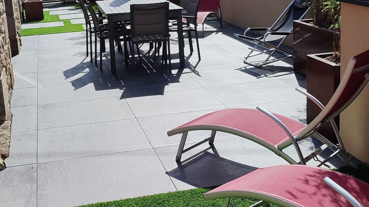 Photo of Outdoor in Peaule