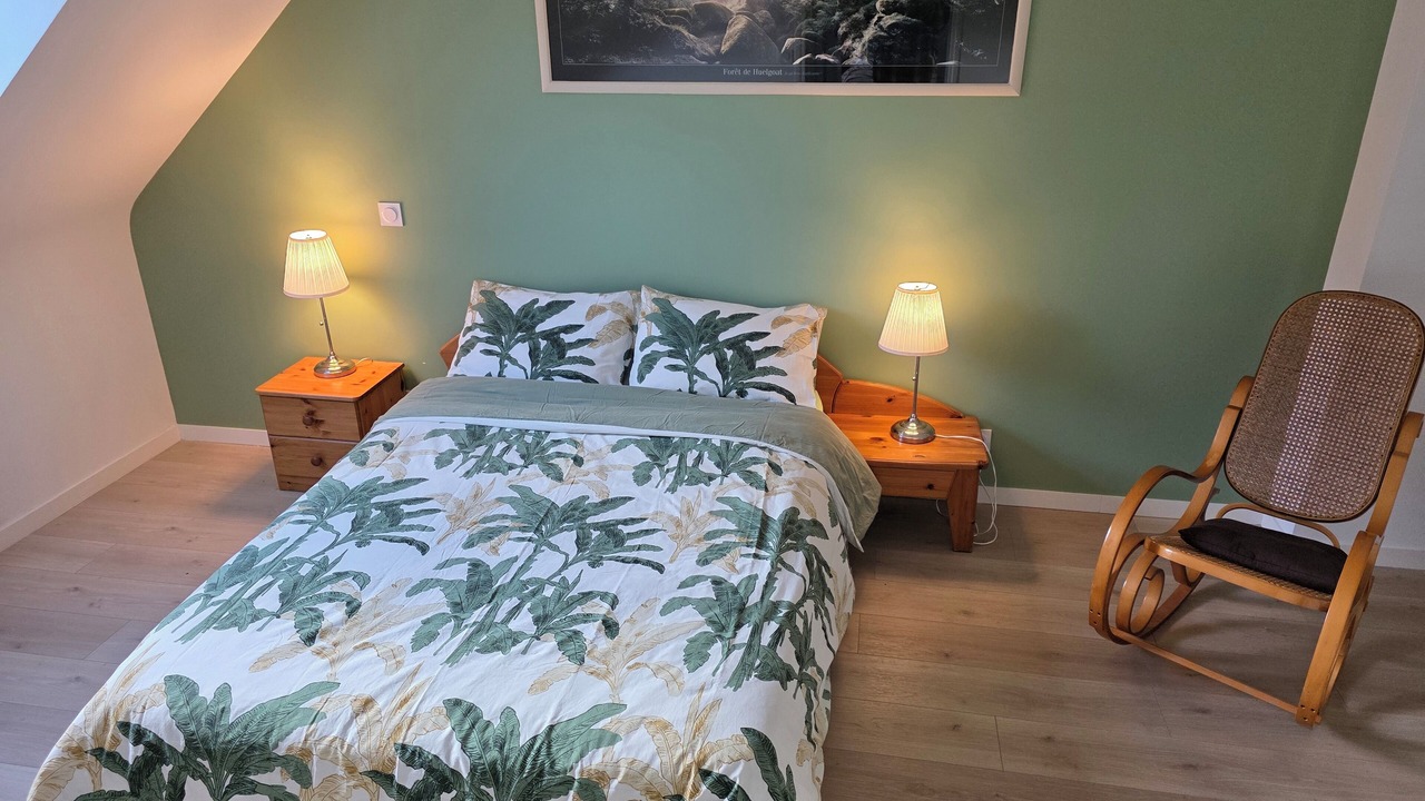 Photo of Bedroom in Peaule
