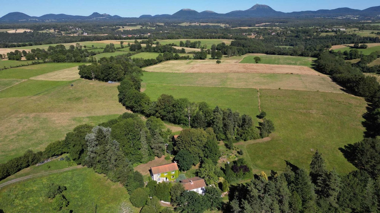 Photo of Outdoor in Saint-Pierre-le-Chastel