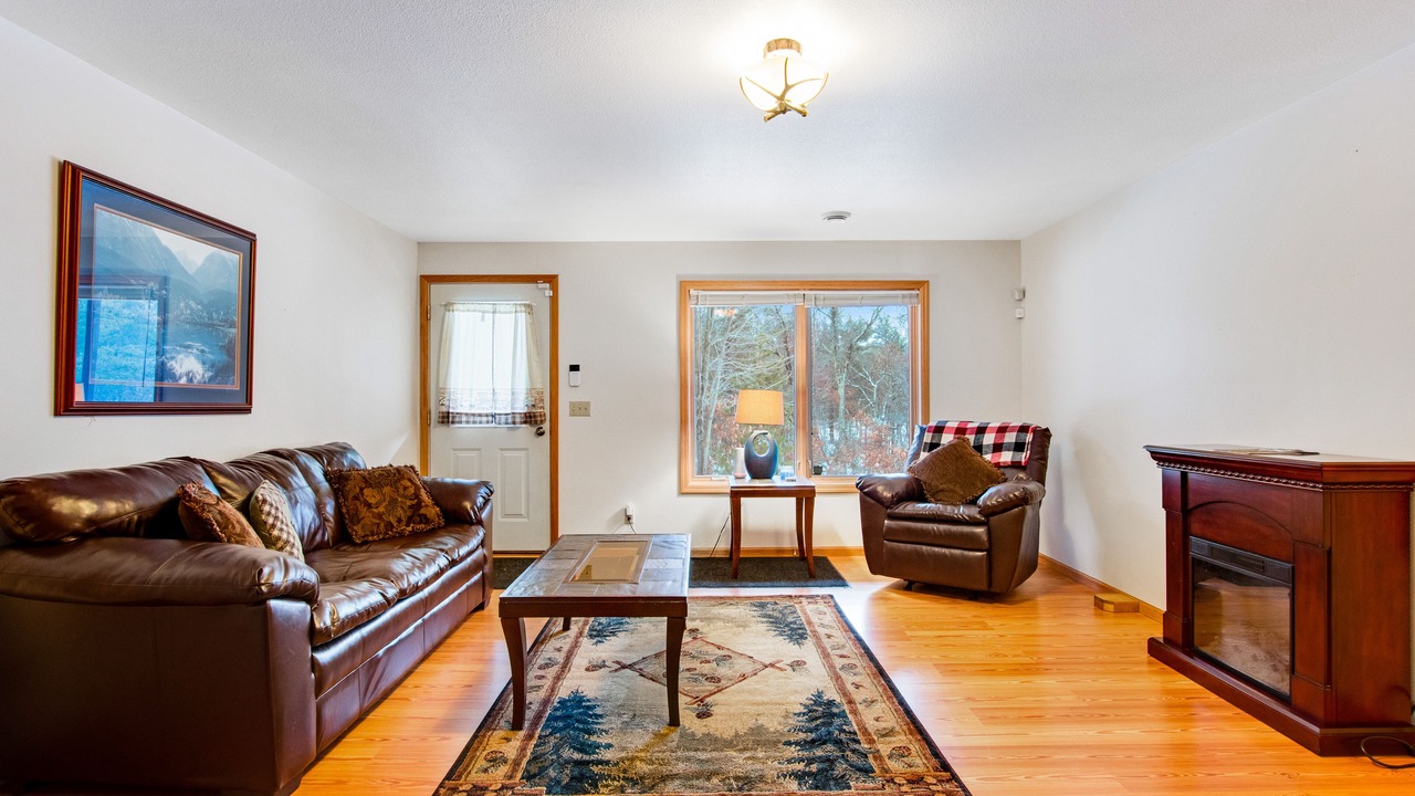 Photo of Livingroom in Friendship