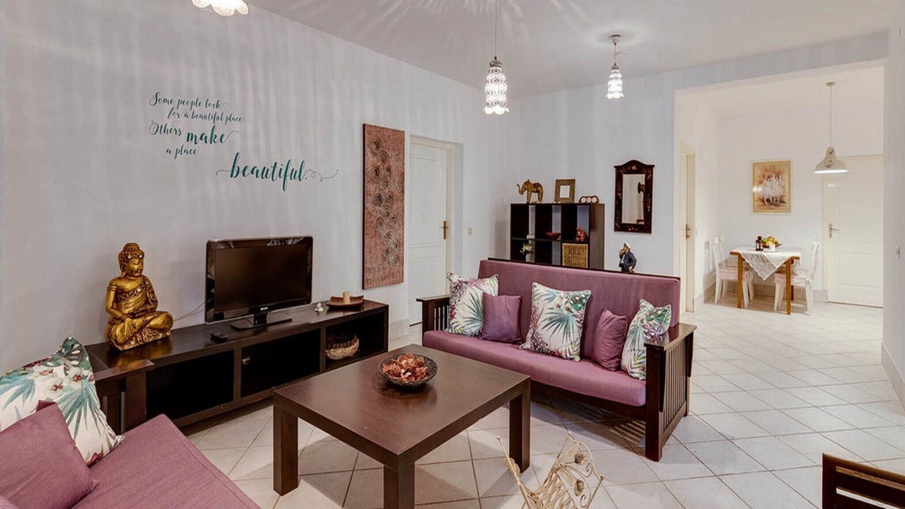 Photo of Livingroom in Pasadur