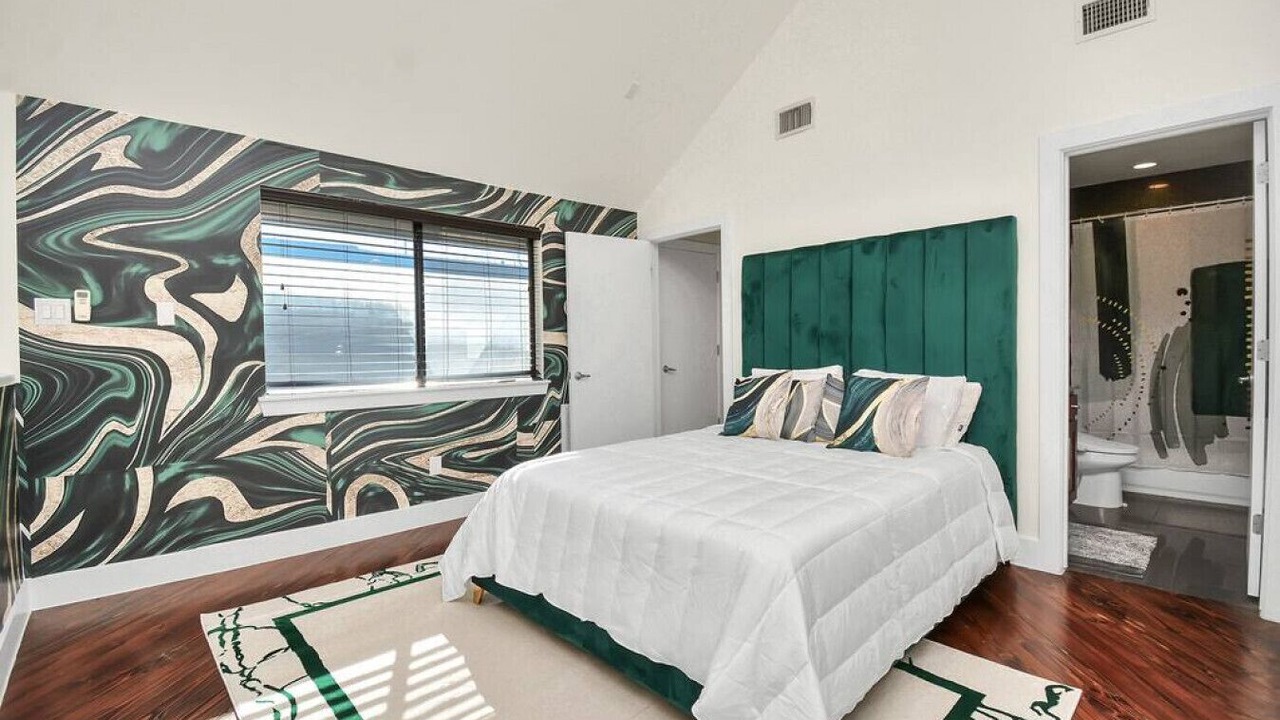 Photo of Bedroom in South Central Houston