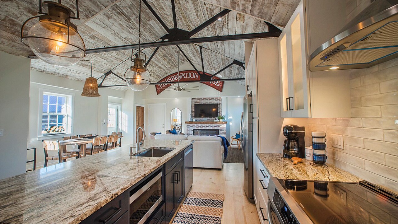 Photo of Kitchen in Historic District