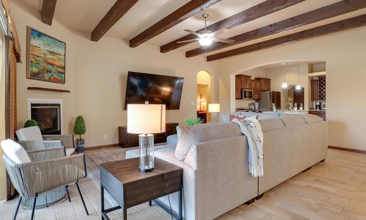 Photo of Livingroom in Mesa Del Sol Innovation Park