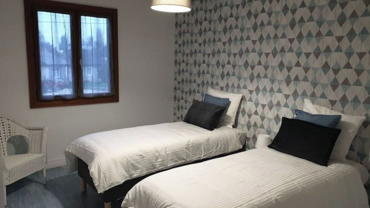 Photo of Bedroom in Gurgy