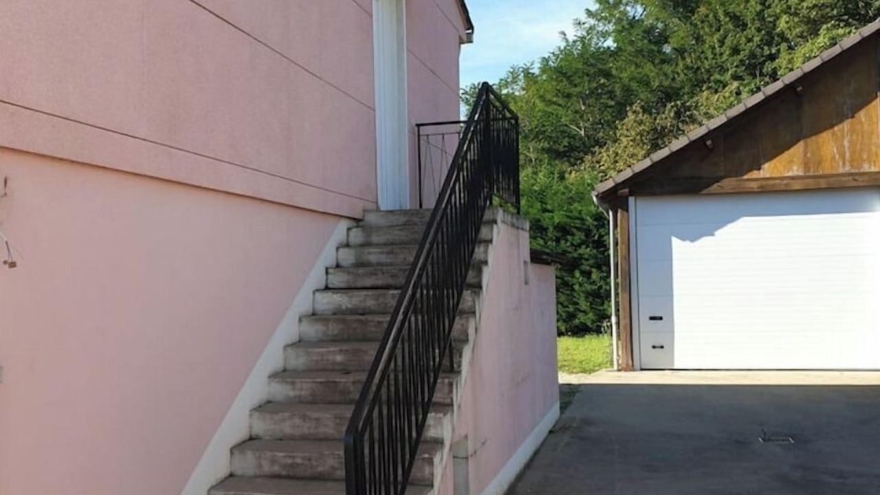 Photo of Outdoor in Gurgy