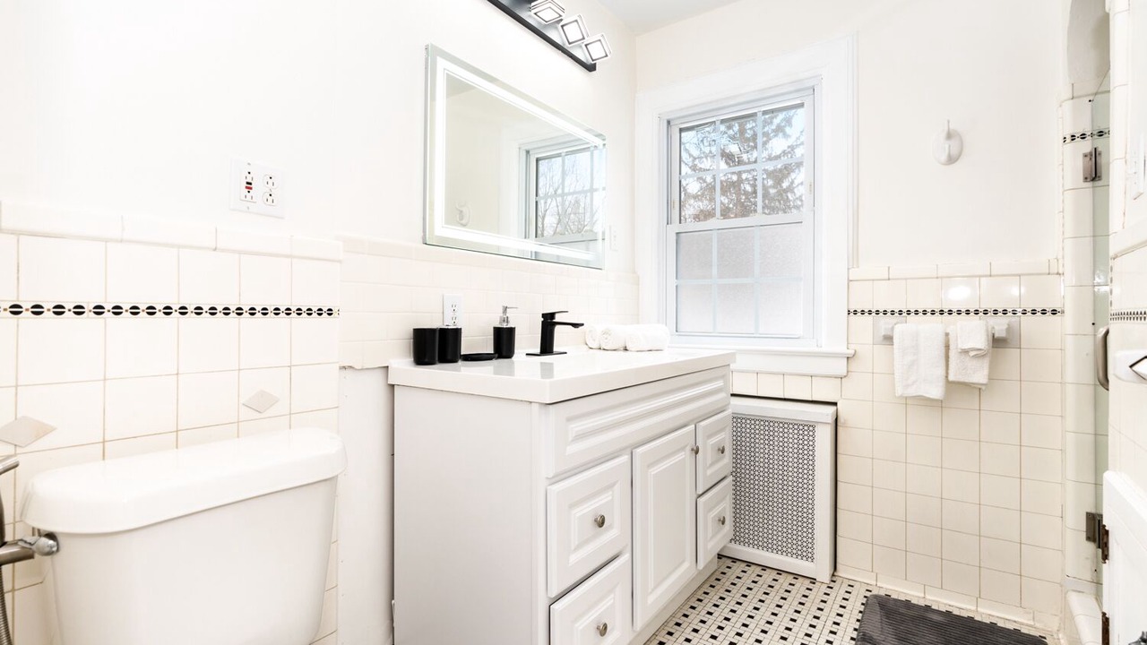 Photo of Bathroom in Beachwood