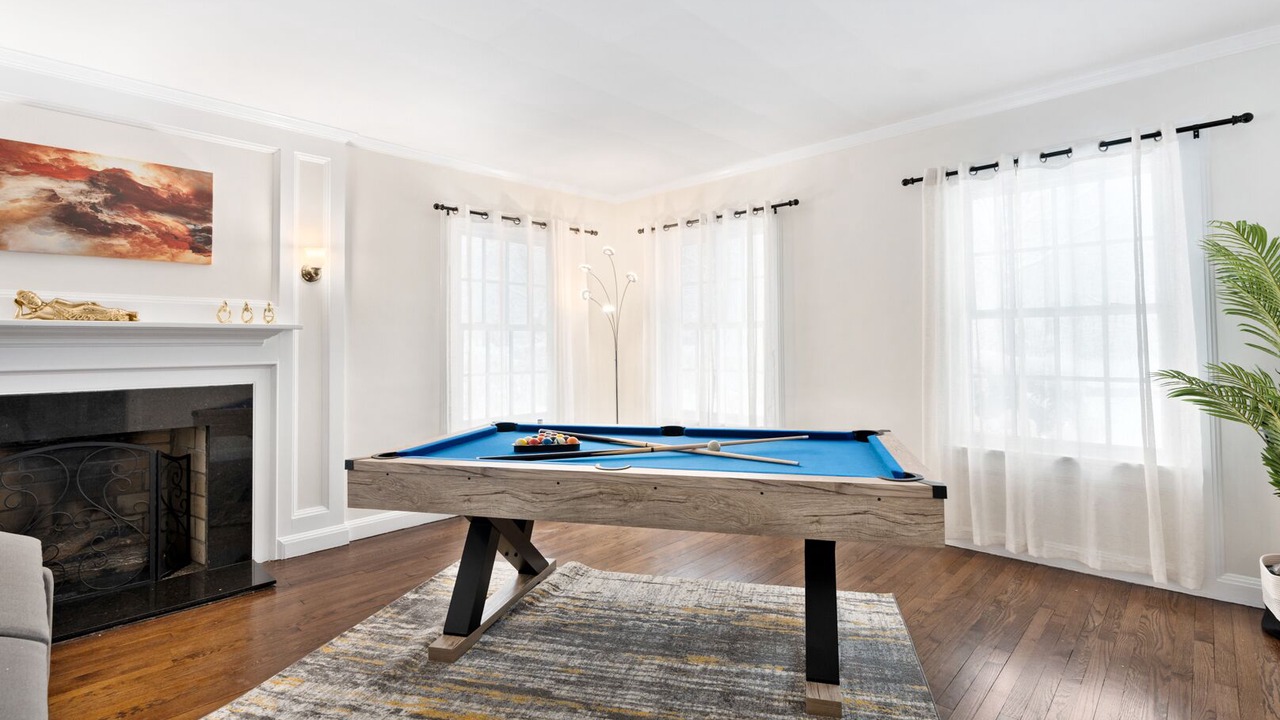 Photo of Bedroom in Beachwood