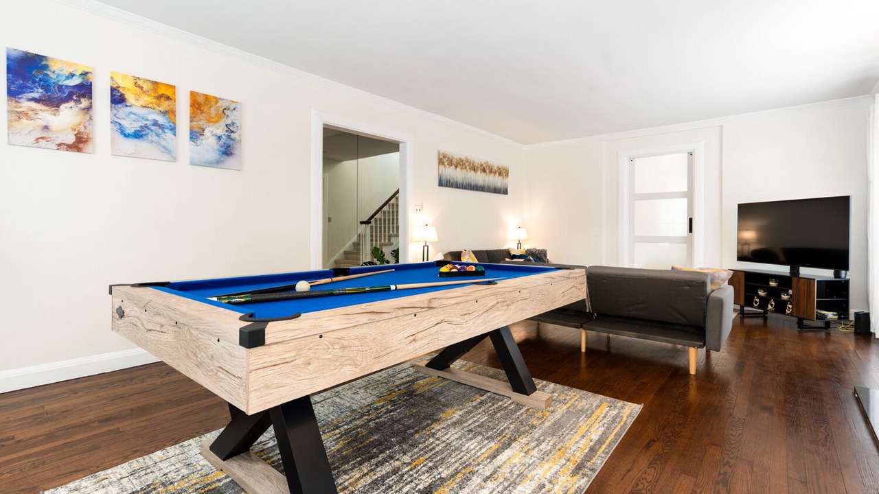 Photo of Bedroom in Beachwood
