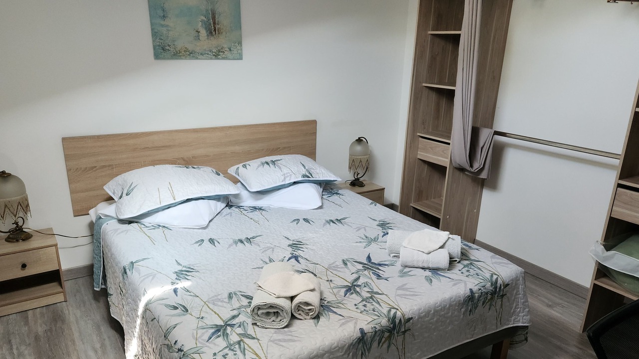 Photo of Bedroom in Saint-Ambroix