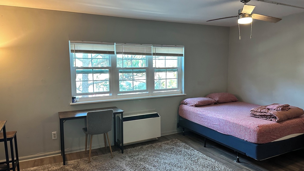 Photo of Bedroom in Surfside Beach