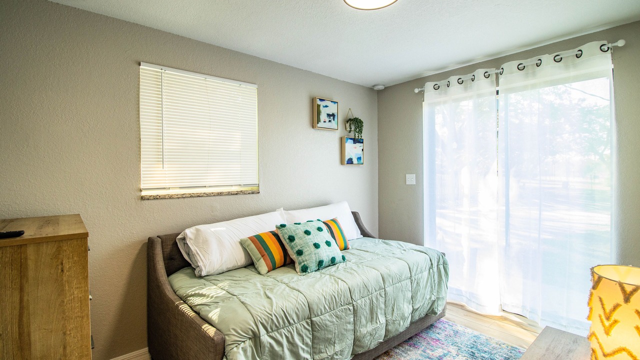 Photo of Bedroom in Dixieland
