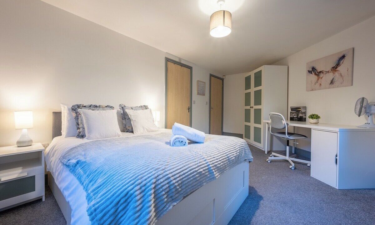 Photo of Bedroom in Riverside