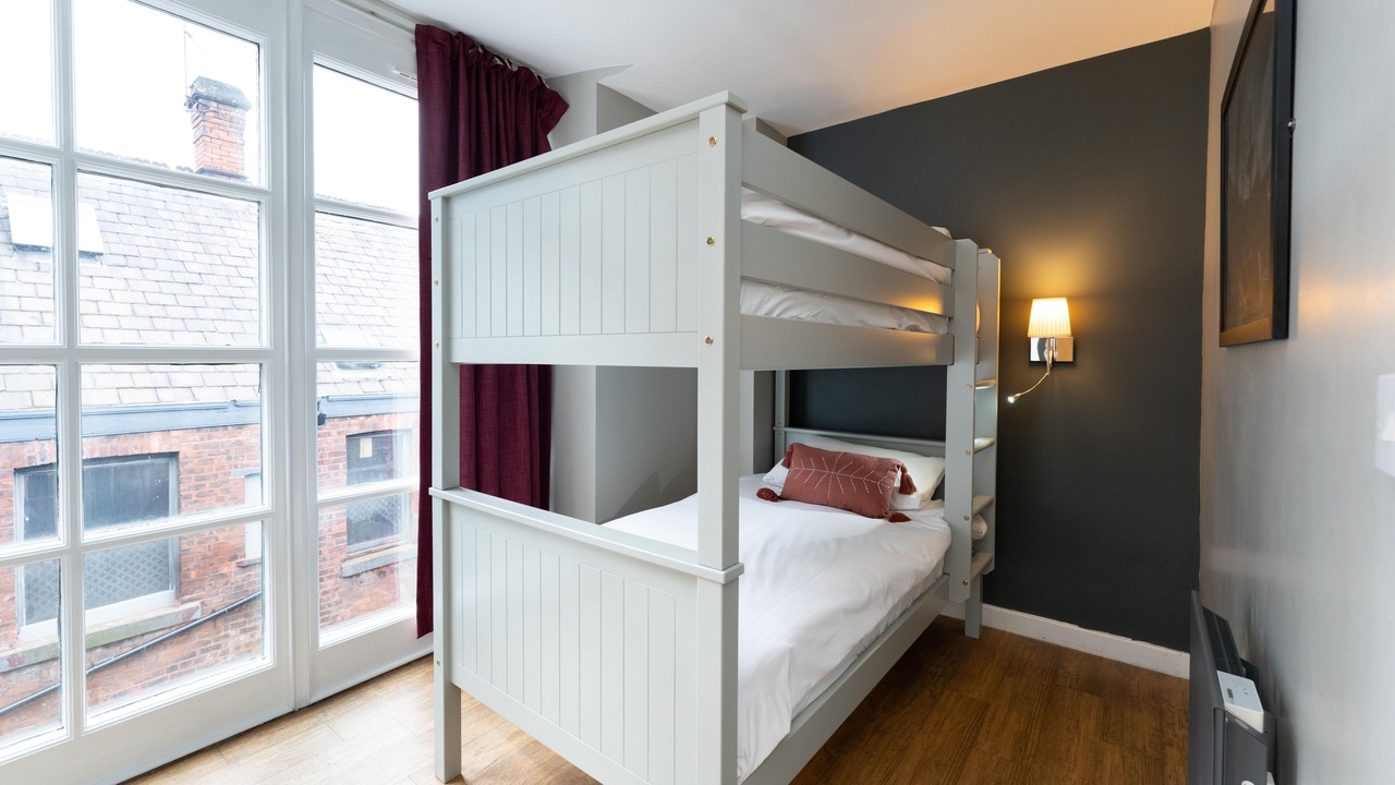 Photo of Others in Market Street