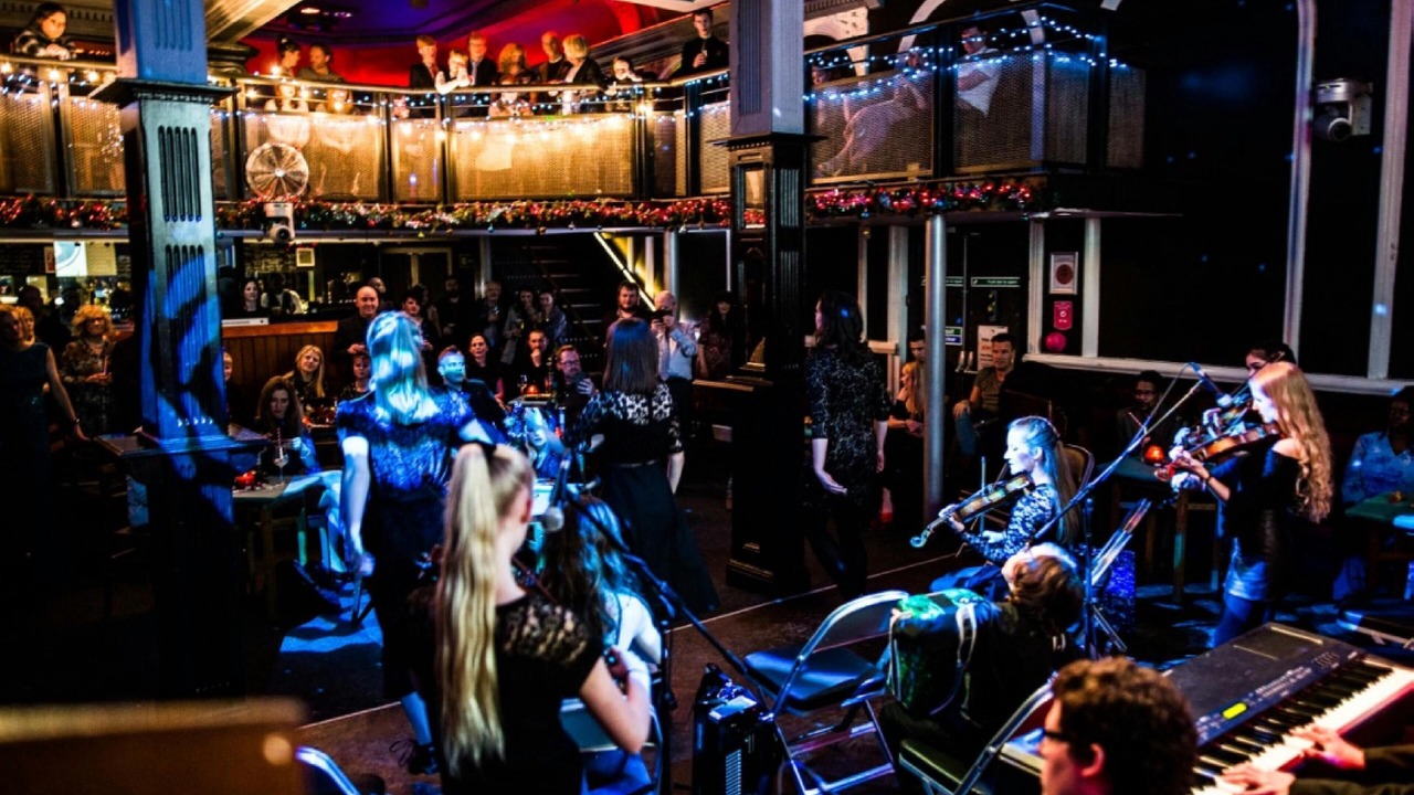 Photo of Others in Market Street