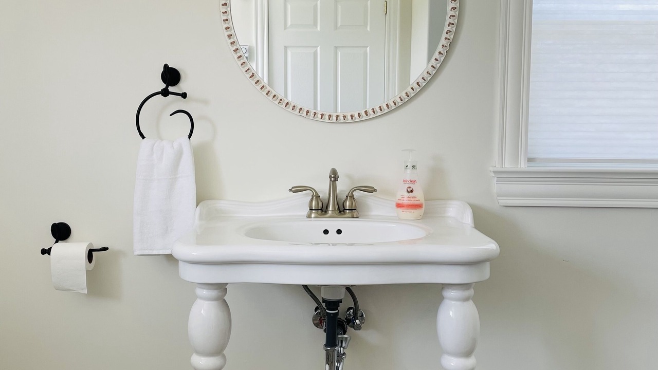 Photo of Bathroom in Mabou