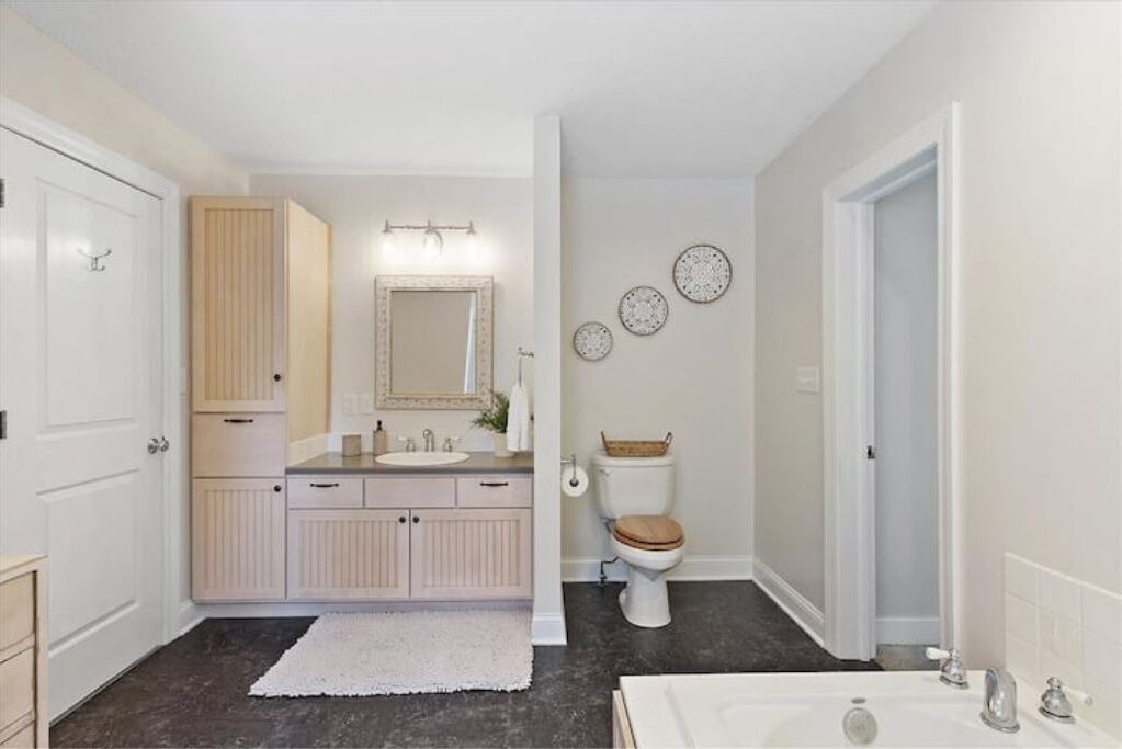 Photo of Bathroom in West Liberty