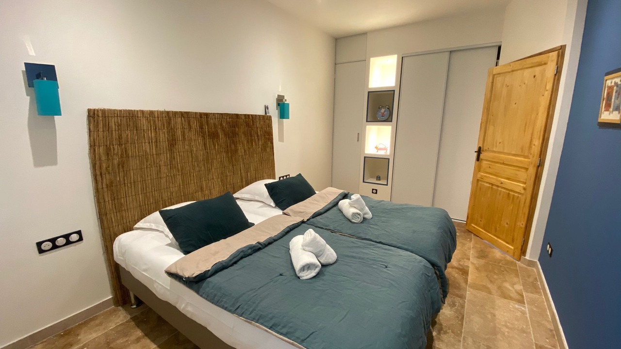 Photo of Bedroom in Arles