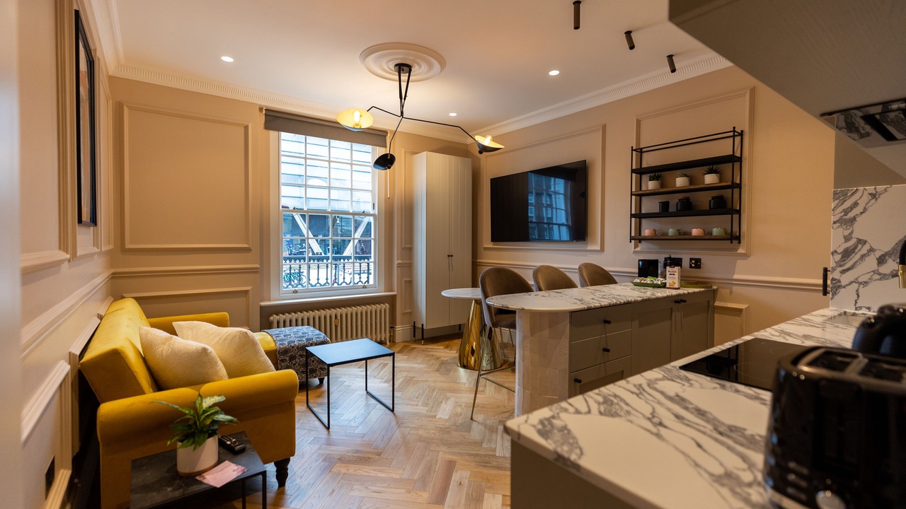 Photo of Others in Holloway