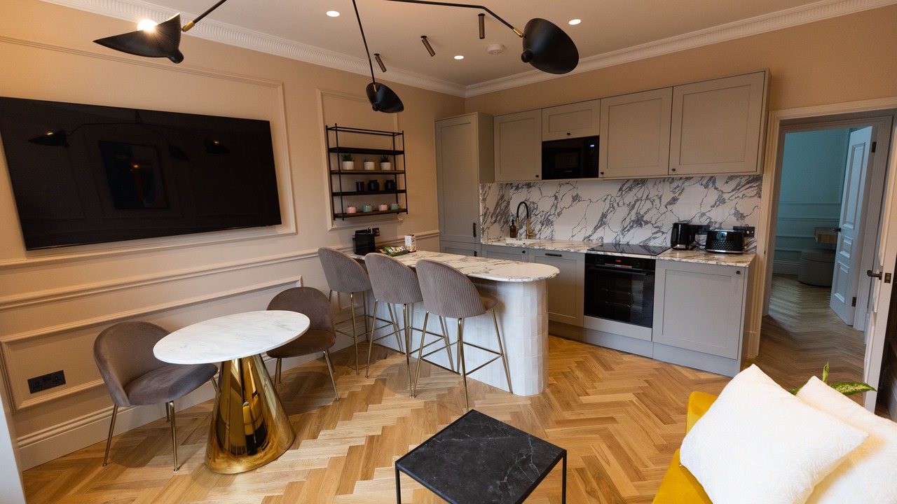 Photo of Others in Holloway